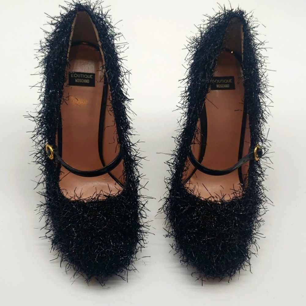 MOSCHINO 3 INCH HEELS SIZE 39 1/2 COLOR BLACK 100% AUTHENTIC NEW